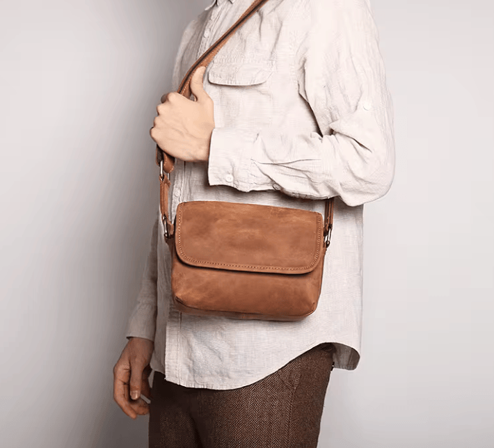 Petit Sac Bandoulière Homme - IVO | La Maison Du Sac